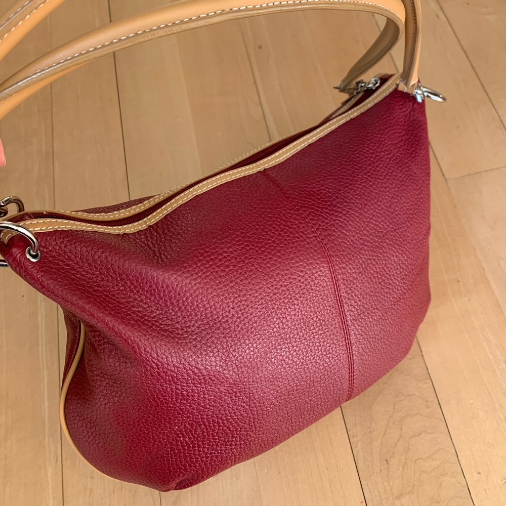 Maxx New York leather bag